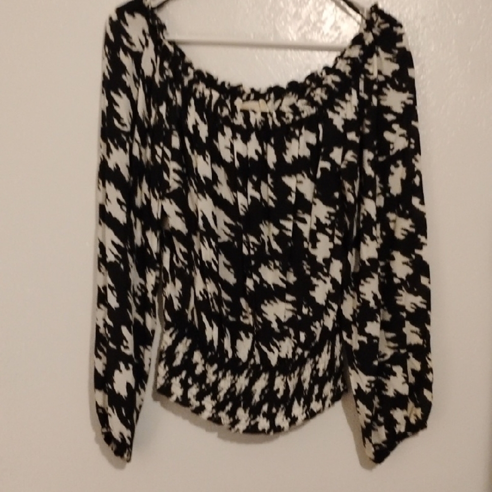 #15 Michael Kors Black and White Off-the-Shoulder blouse